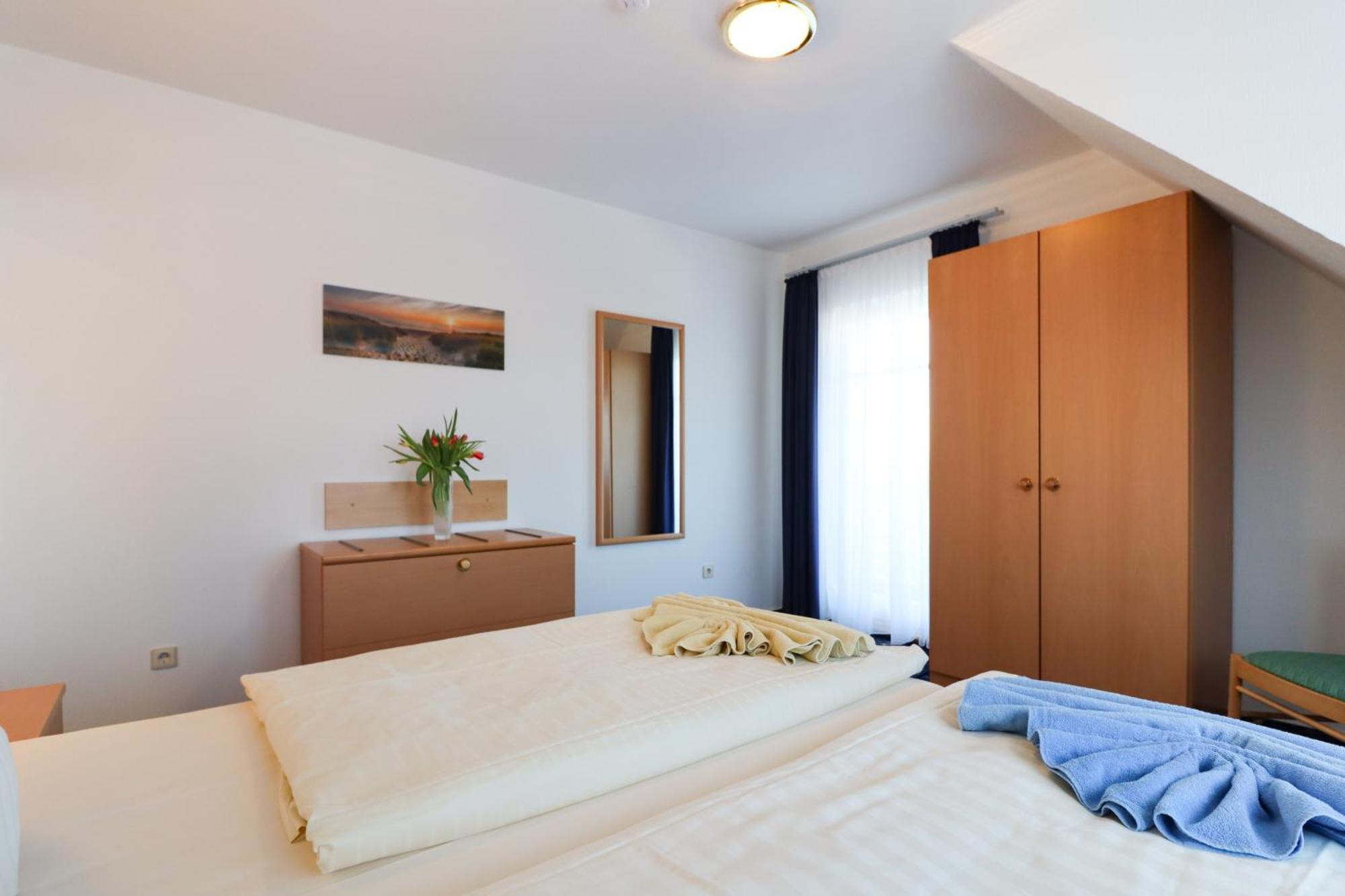 Aparthotel Leuchtfeuer Ruegen Glowe Pokoj fotografie